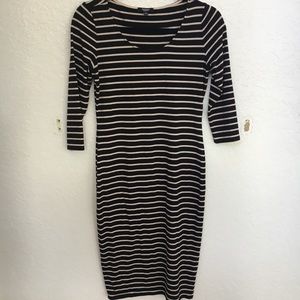 Long sleeve fitted T-shirt dress